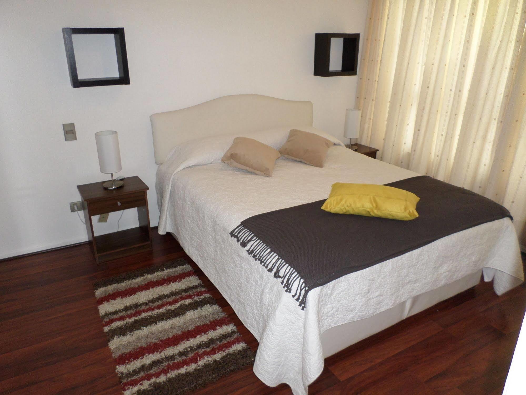 Sys Suites Nueva San Martin Santiago Buitenkant foto